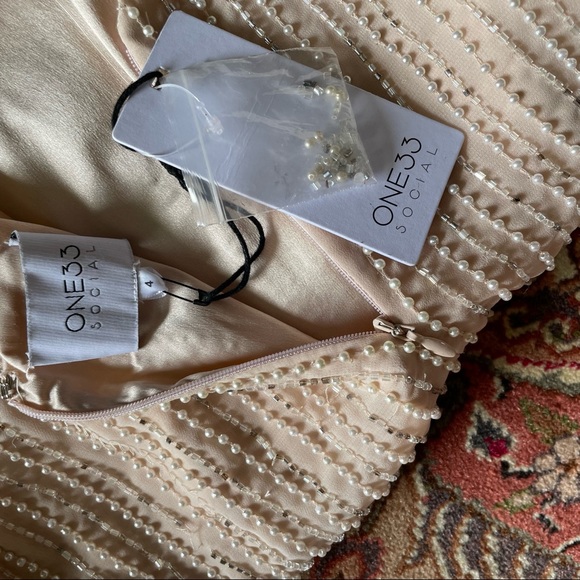 ONE33 SOCIAL Open-Back Beaded Shift Dress - Cocktail Formal Dress - peach ivory - Picture 2 of 16